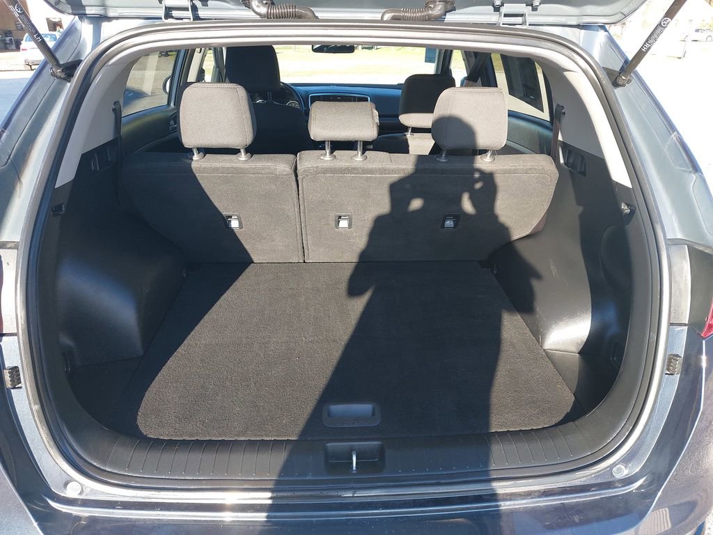 Used 2021 Kia Sportage LX AWD/4WD image 11