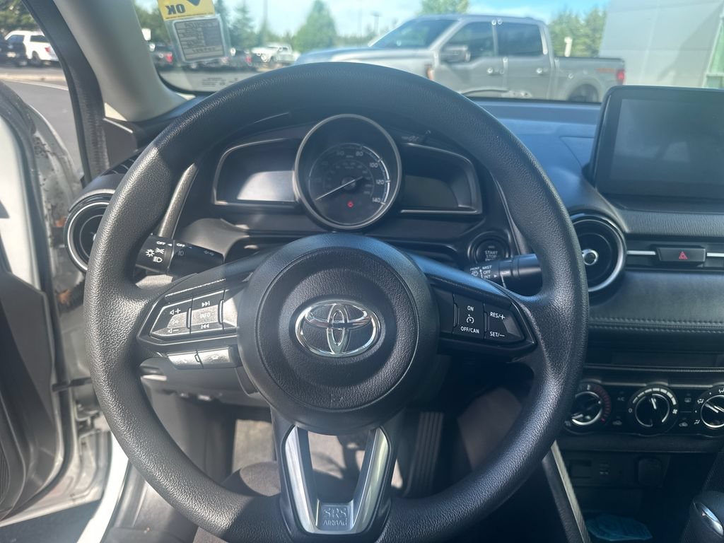 Used 2019 Toyota Yaris LE FWD image 14