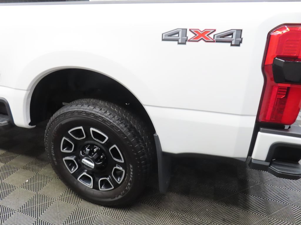 Used 2025 Ford F250 Platinum AWD/4WD image 43