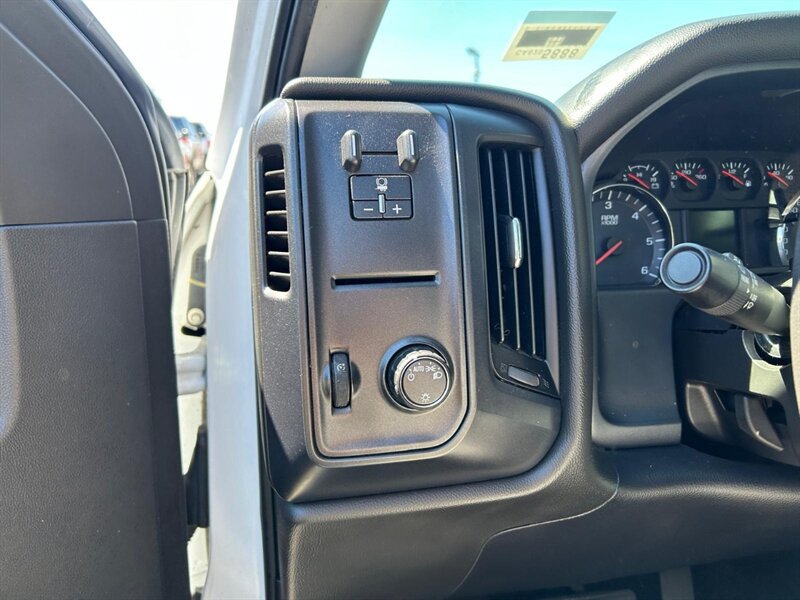 Used 2018 Chevrolet Silverado 1500 LS w/ Trailering Package RWD image 17