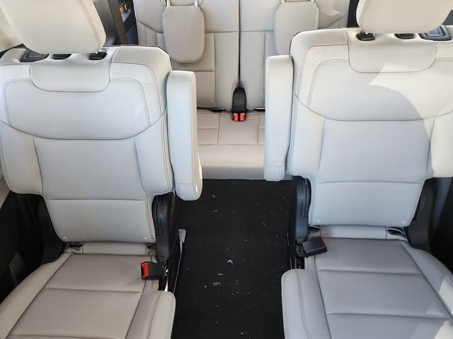 New 2026 Ford Explorer Active w/ Active Comfort Package image 14