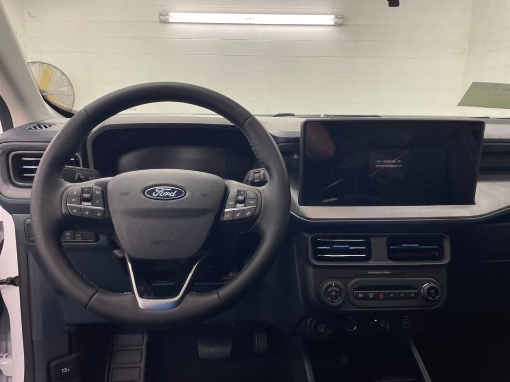 New 2025 Ford Maverick Lobo image 8