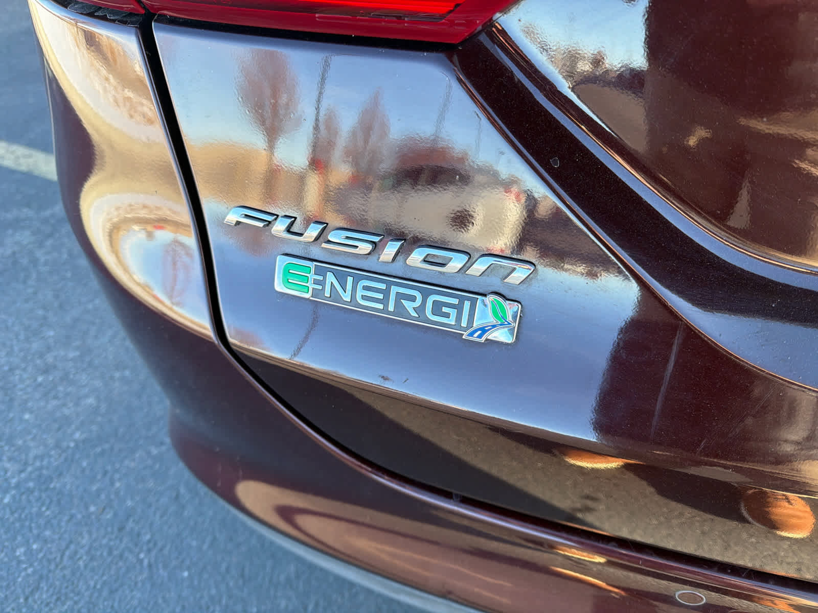 Used 2017 Ford Fusion Energi SE image 10