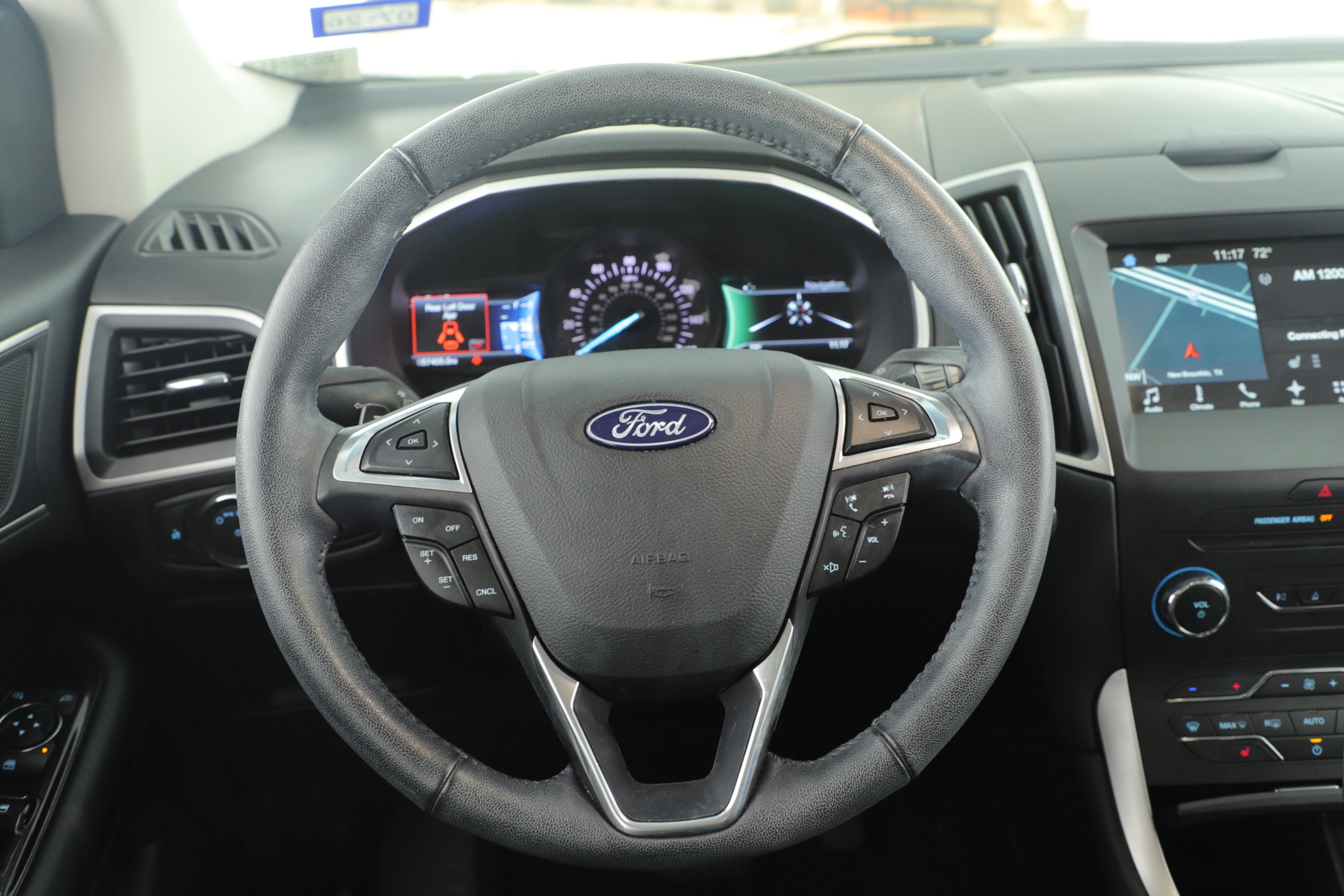 Used 2018 Ford Edge SEL w/ Equipment Group 201A image 13