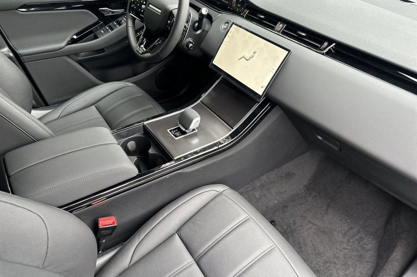 New 2026 Land Rover Range Rover Evoque Dynamic SE AWD/4WD image 26