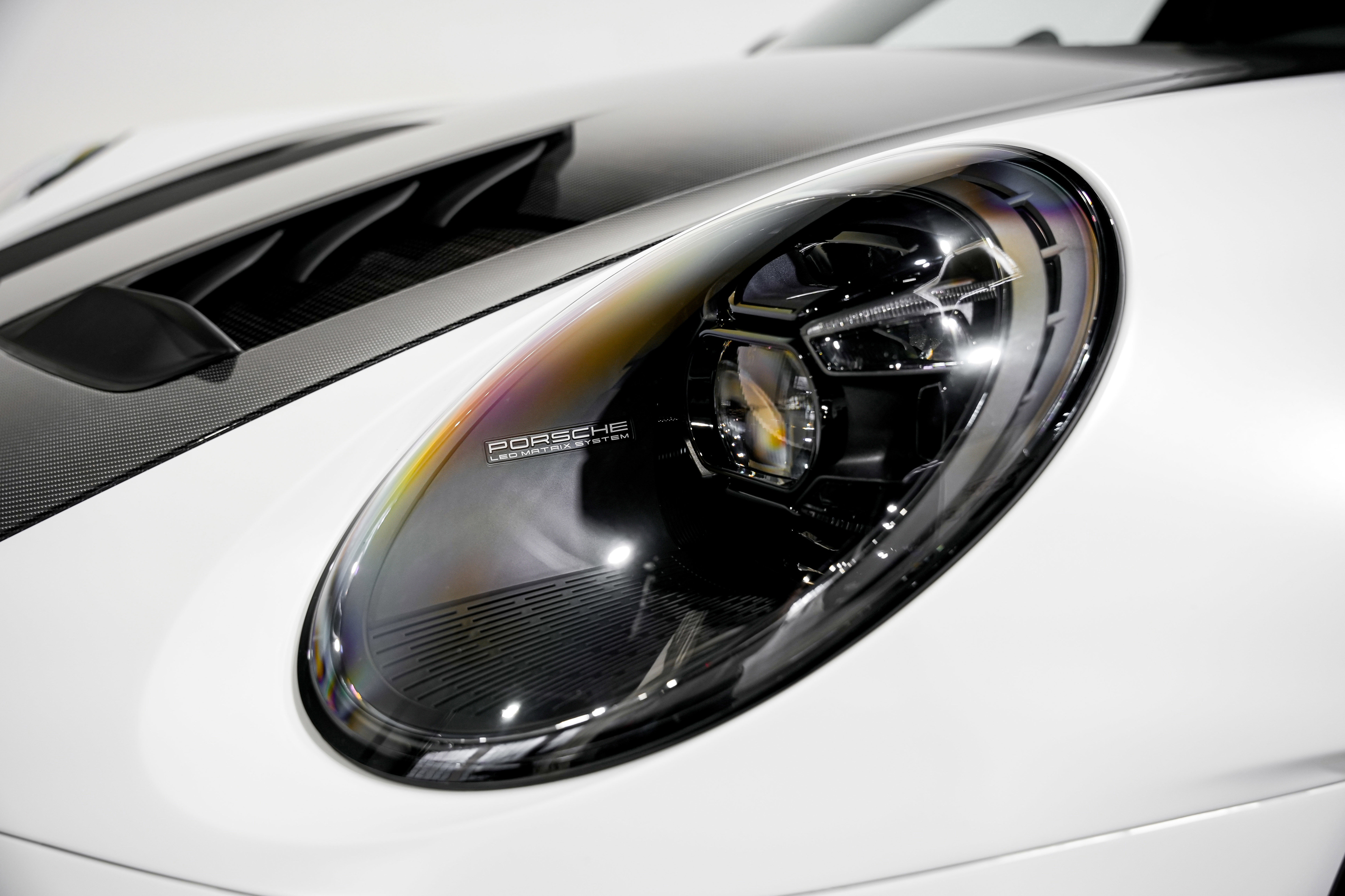 Used 2025 Porsche 911 GT3 RS image 36