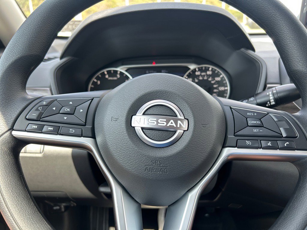 New 2025 Nissan Altima 2.5 SV w/ SV Special Edition Package AWD/4WD image 10
