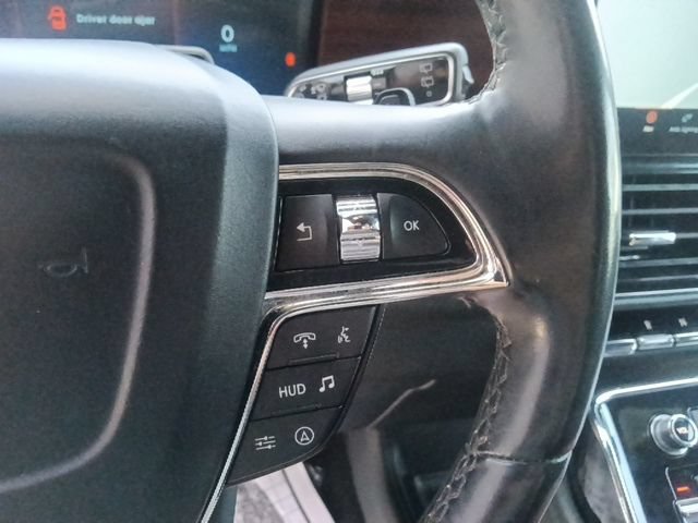 Used 2024 Lincoln Navigator Reserve AWD/4WD image 19