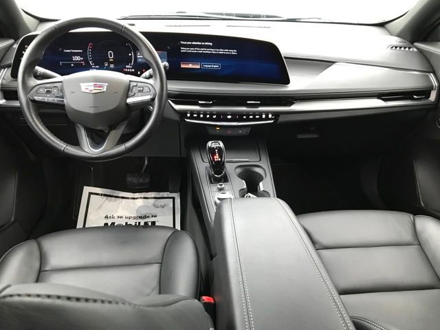 Certified 2025 Cadillac XT4 Premium Luxury FWD image 5