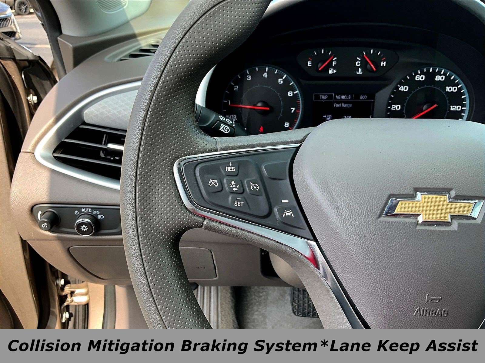 Used 2024 Chevrolet Malibu LT FWD image 11
