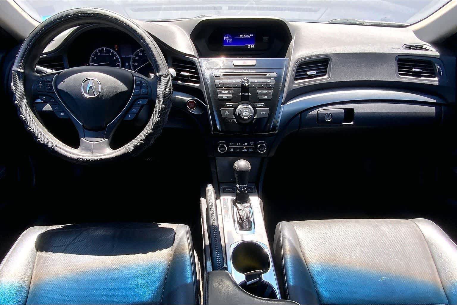 Used 2014 Acura ILX FWD image 10