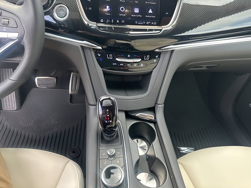 New 2025 Cadillac XT6 Sport w/ Technology Package AWD/4WD image 39