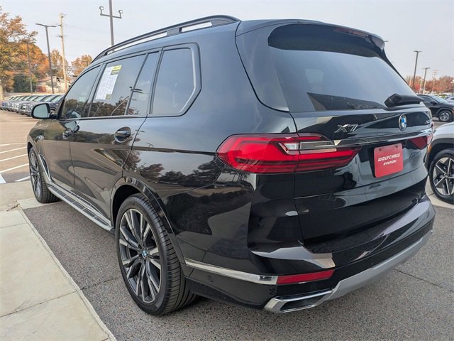 Used 2022 BMW X7 xDrive40i w/ Premium Package image 3
