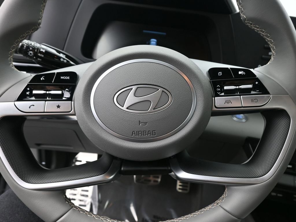 Certified 2026 Hyundai Elantra Sport w/ Cargo Package image 20