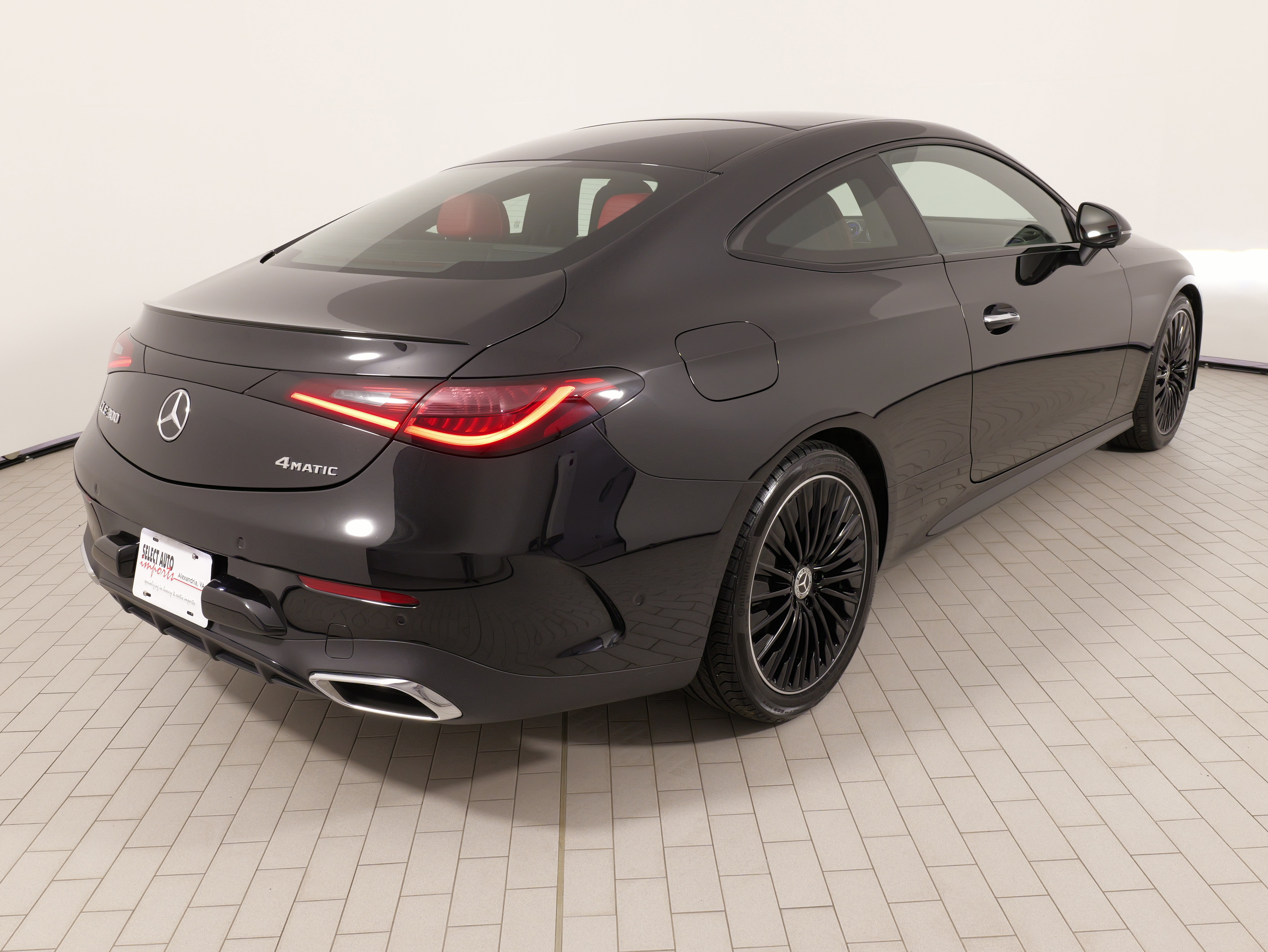 Used 2024 Mercedes-Benz CLE 300 4MATIC Coupe image 12