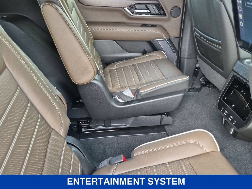 New 2026 GMC Yukon Denali Ultimate AWD/4WD image 31