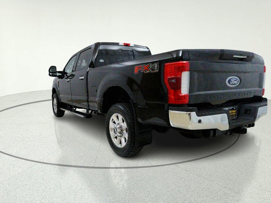 Used 2017 Ford F350 Lariat w/ Lariat Ultimate Package AWD/4WD image 6
