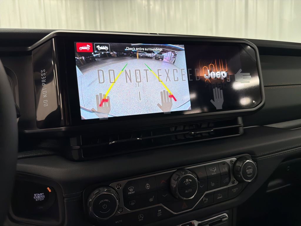 New 2026 Jeep Wrangler Sahara image 31