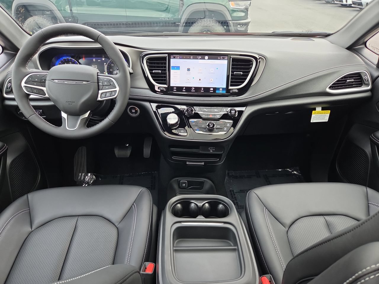 New 2027 Chrysler Pacifica Select AWD/4WD image 17