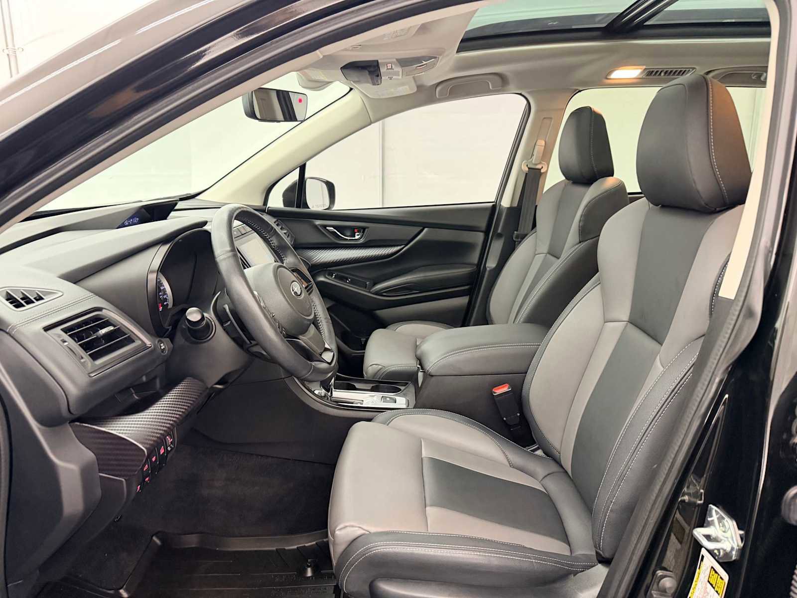 Used 2022 Subaru Ascent Onyx Edition image 16