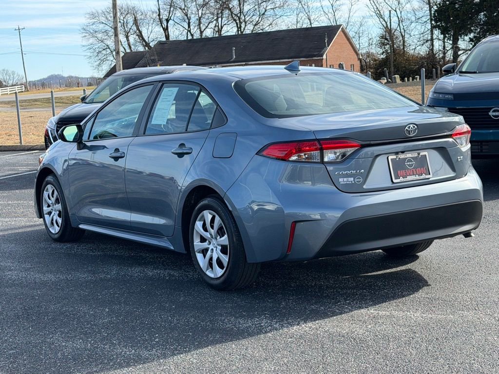 Used 2024 Toyota Corolla LE image 9