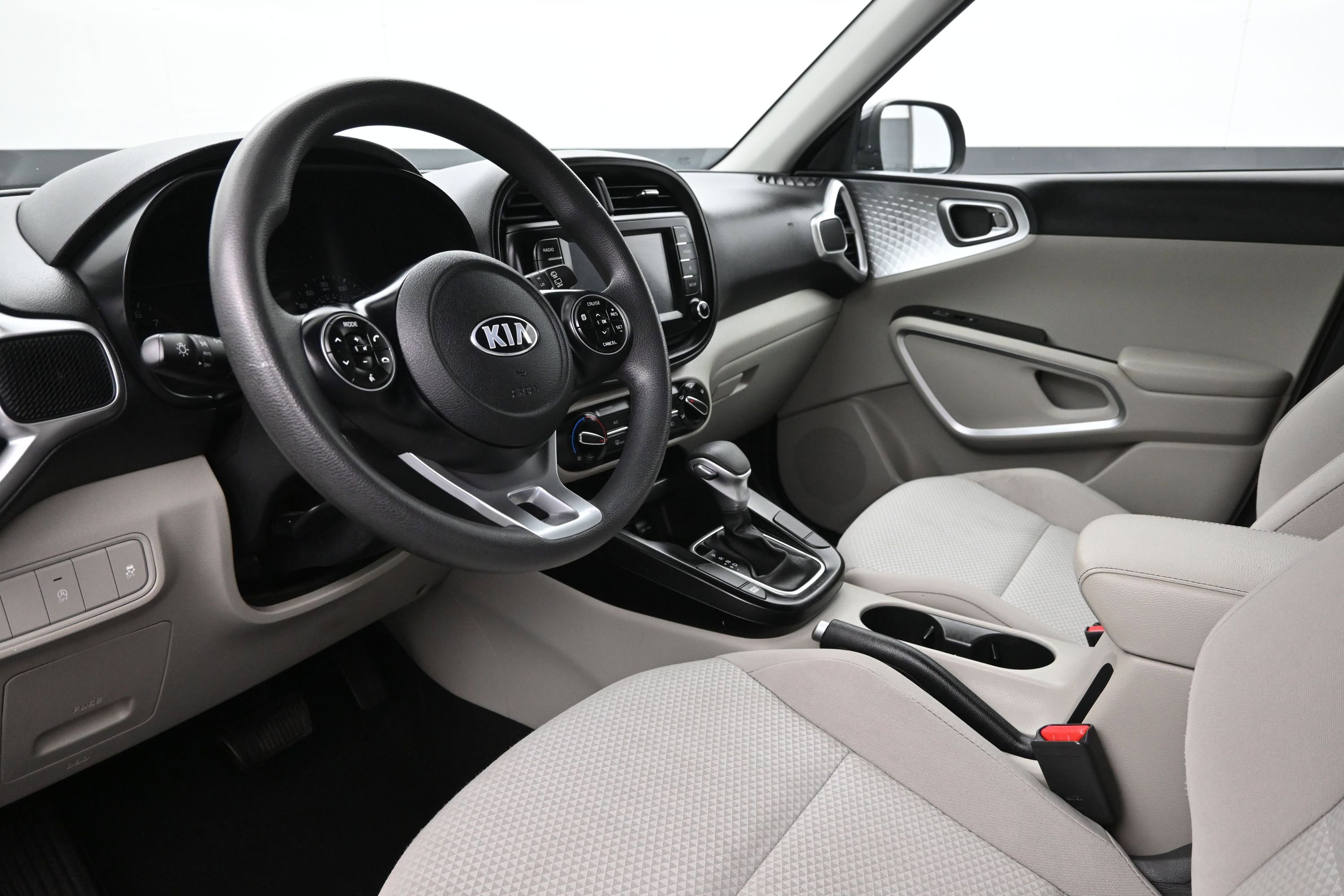 Used 2020 Kia Soul LX FWD image 10