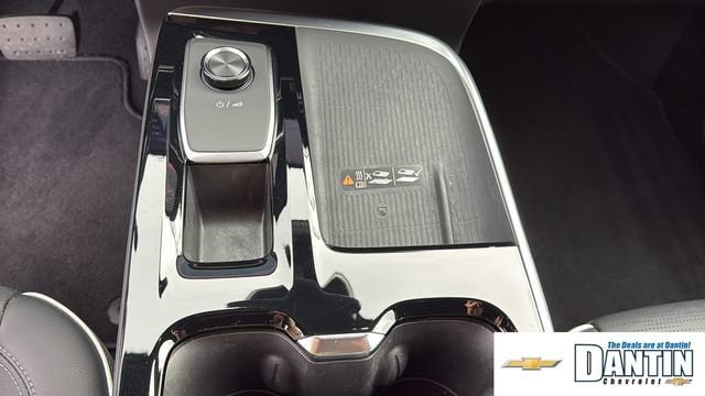 Used 2026 Buick Enclave Sport Touring FWD image 25