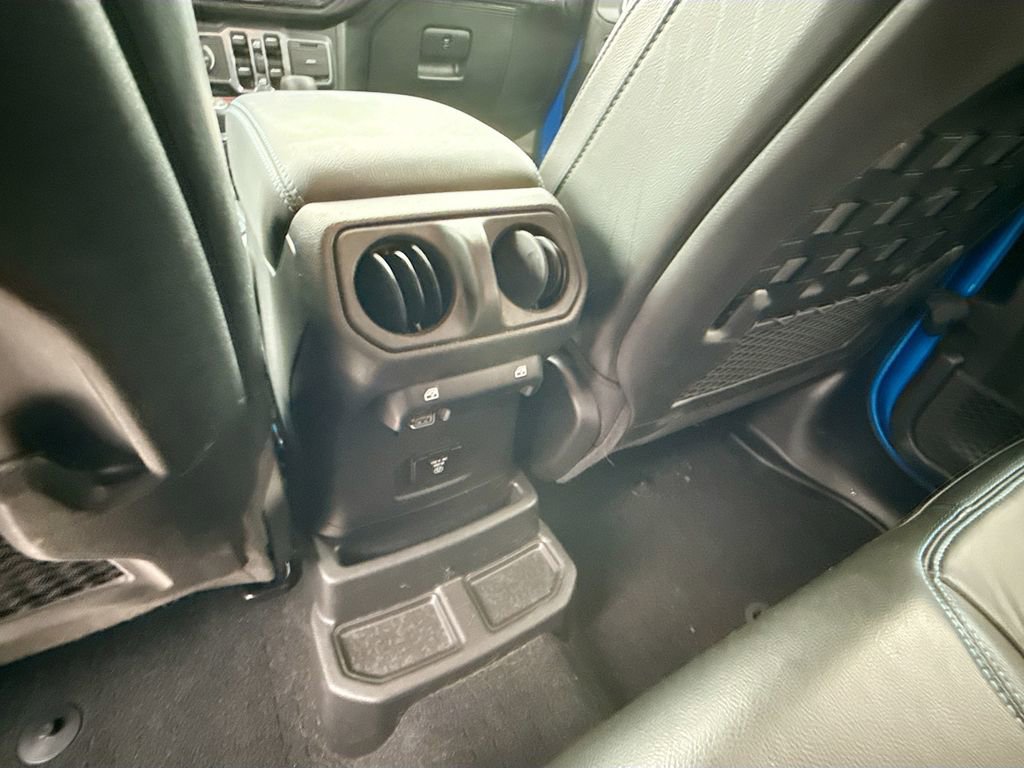 Used 2022 Jeep Wrangler Unlimited Rubicon 4xe w/ Steel Bumper Group image 24