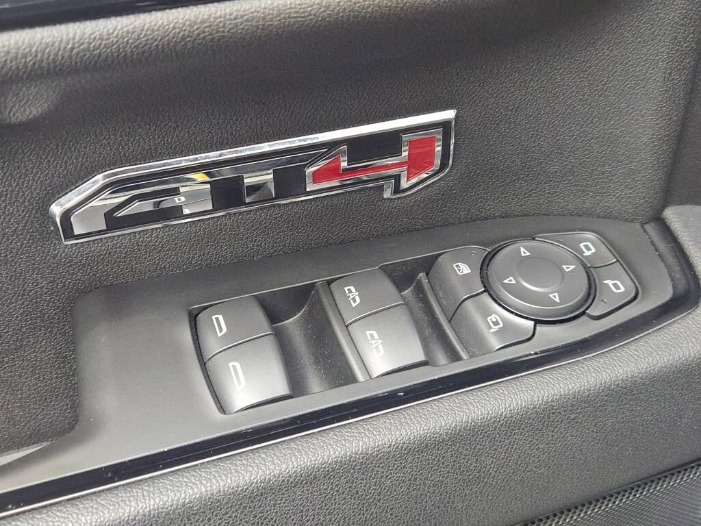 Used 2025 GMC Sierra 1500 AT4 w/ AT4 Premium Package AWD/4WD image 21