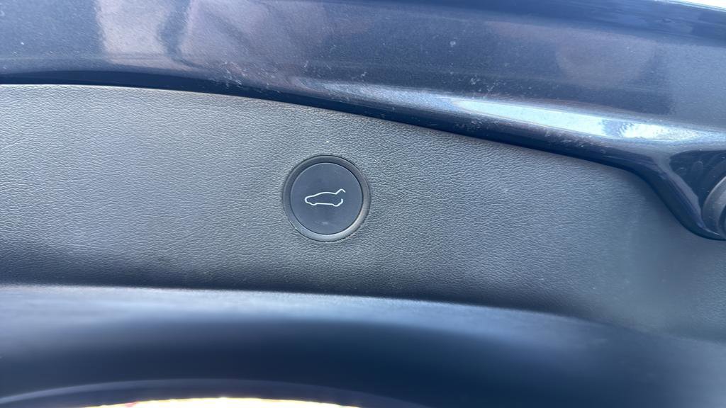 Used 2021 Tesla Model 3 Long Range image 19