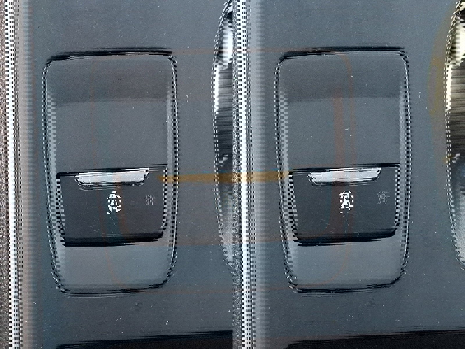 Used 2021 Ford Edge SE image 27