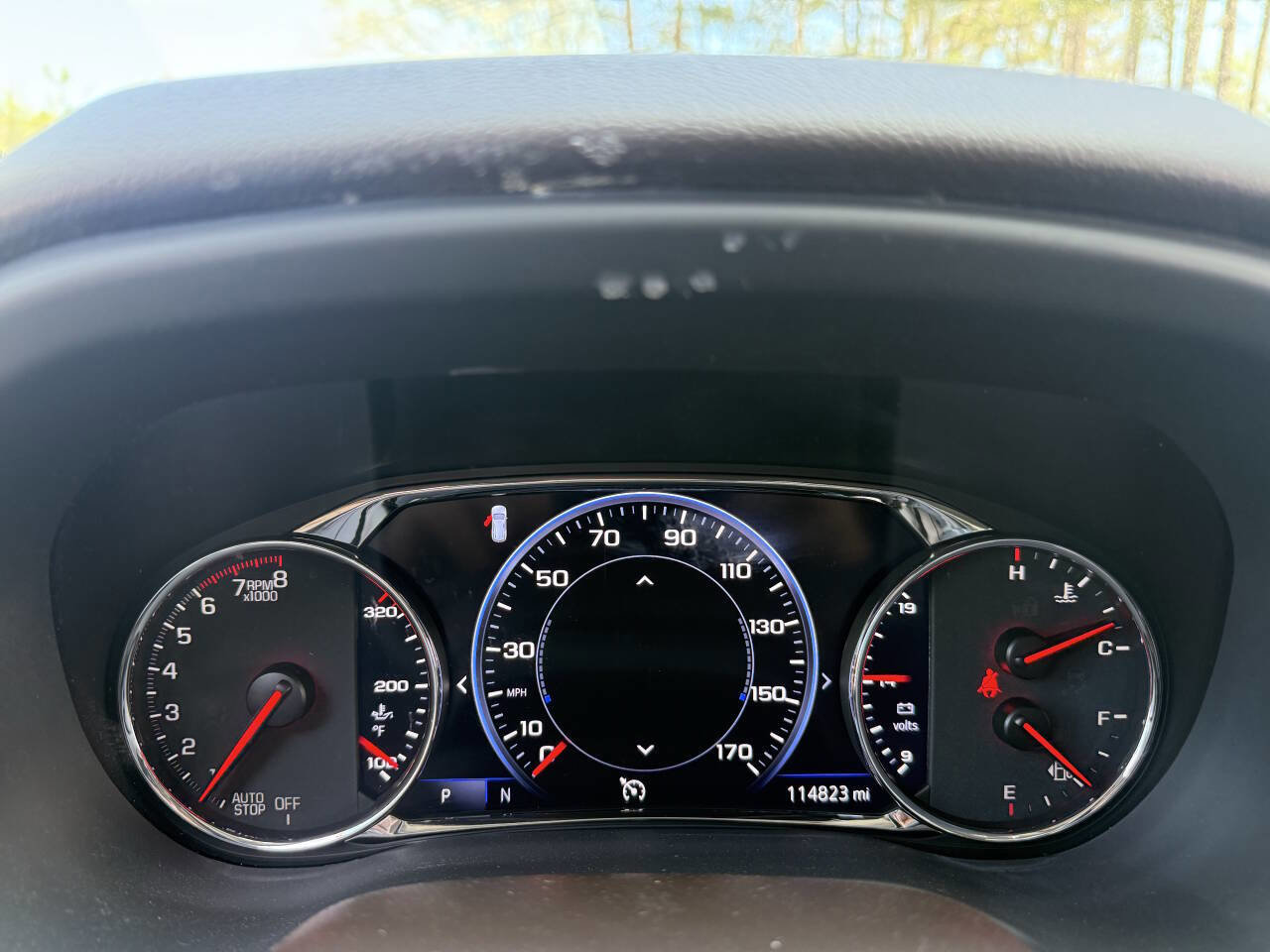 Used 2022 GMC Acadia SLT w/ Technology Package image 17