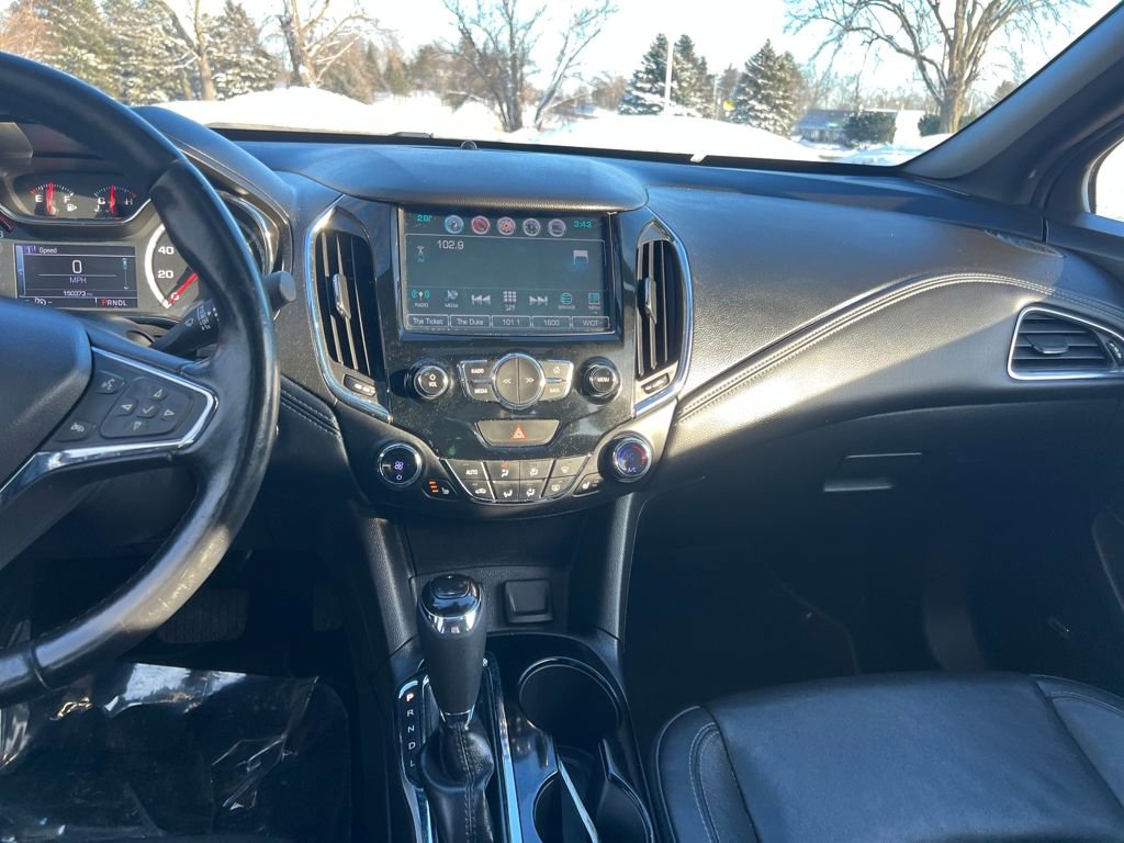 Used 2016 Chevrolet Cruze Premier image 22