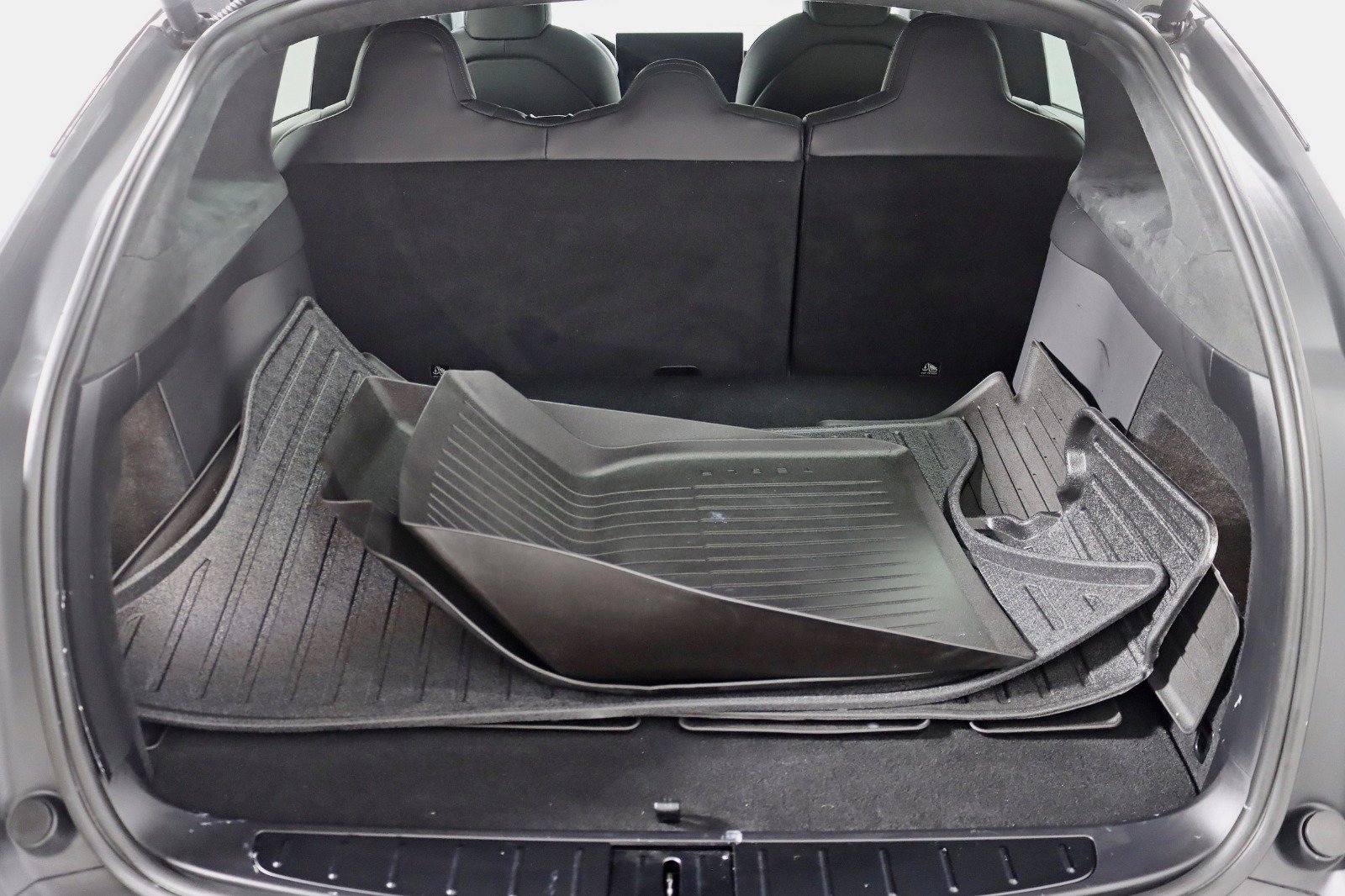 Used 2025 Tesla Model X image 39