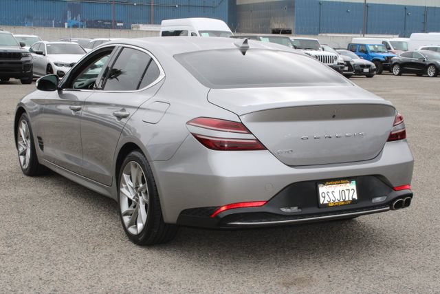 Used 2022 Genesis G70 2.0T RWD image 3