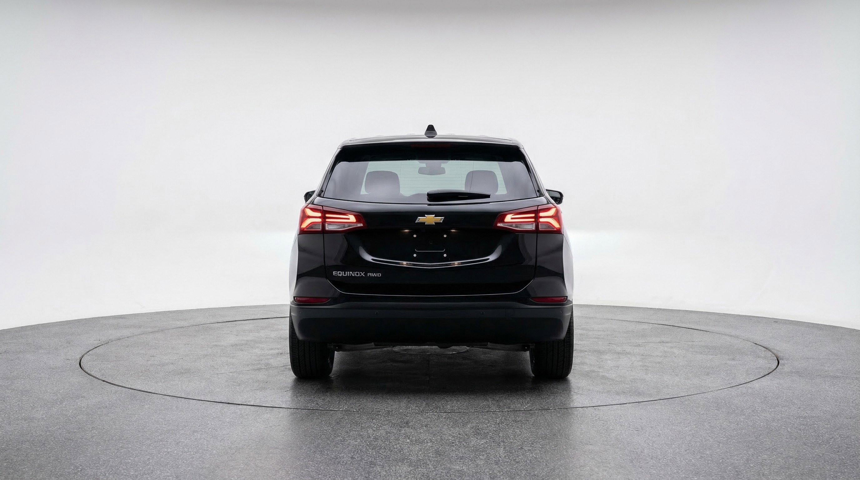 Used 2025 Chevrolet Equinox LT AWD/4WD image 7