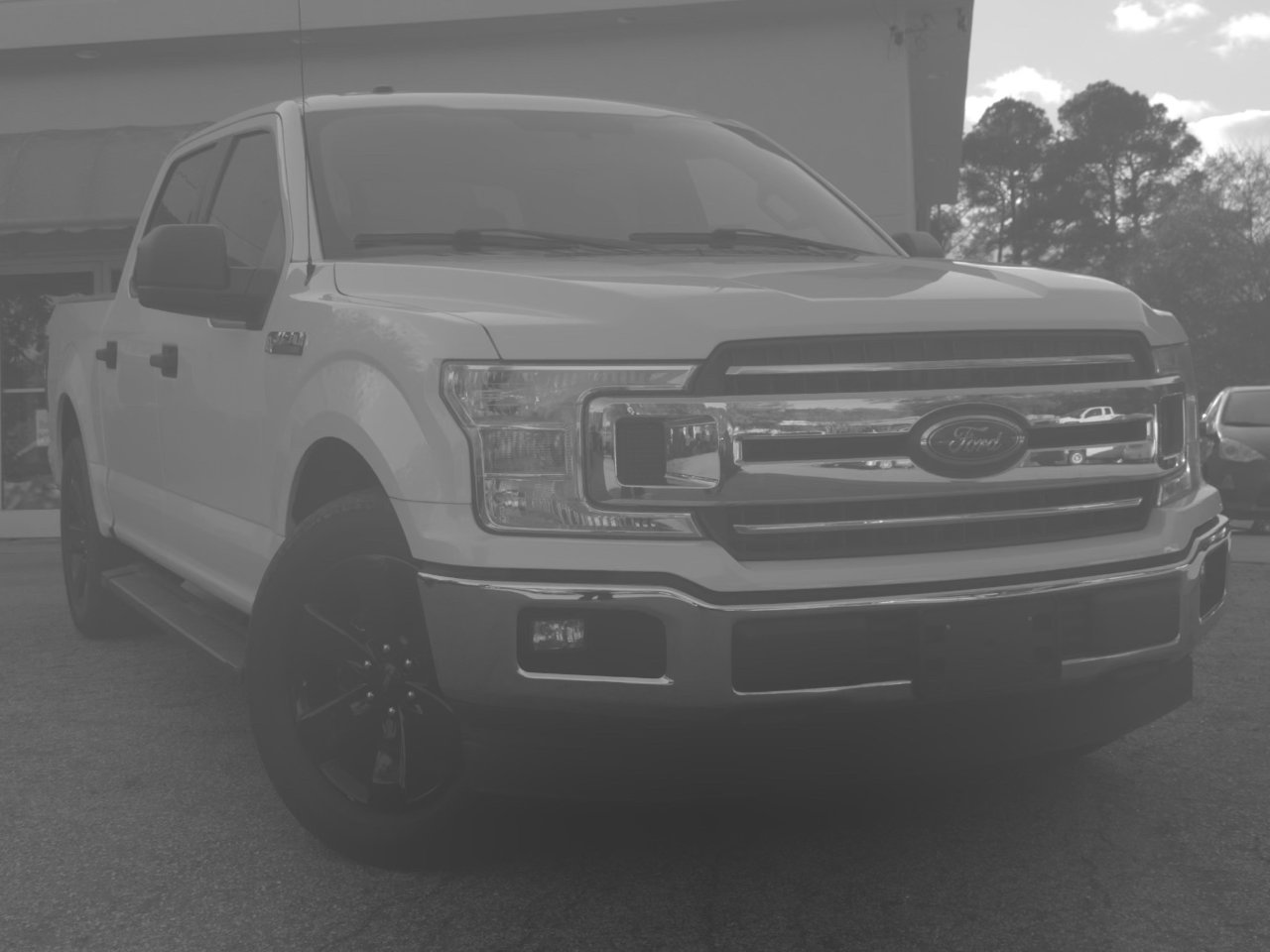 Used 2018 Ford F150 XLT image 5