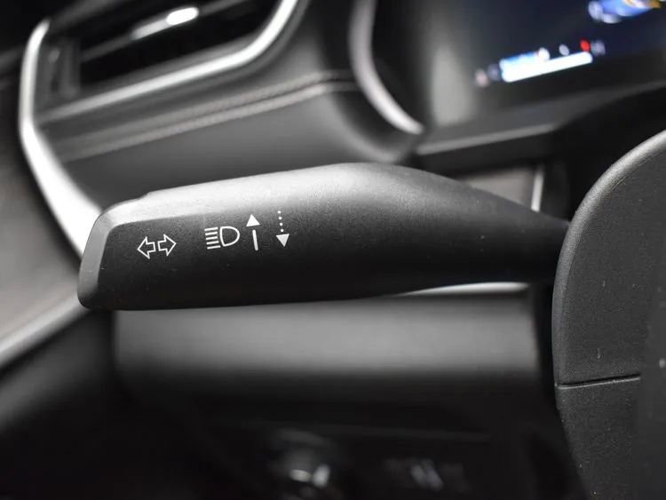 Used 2024 Jeep Grand Cherokee Limited image 26