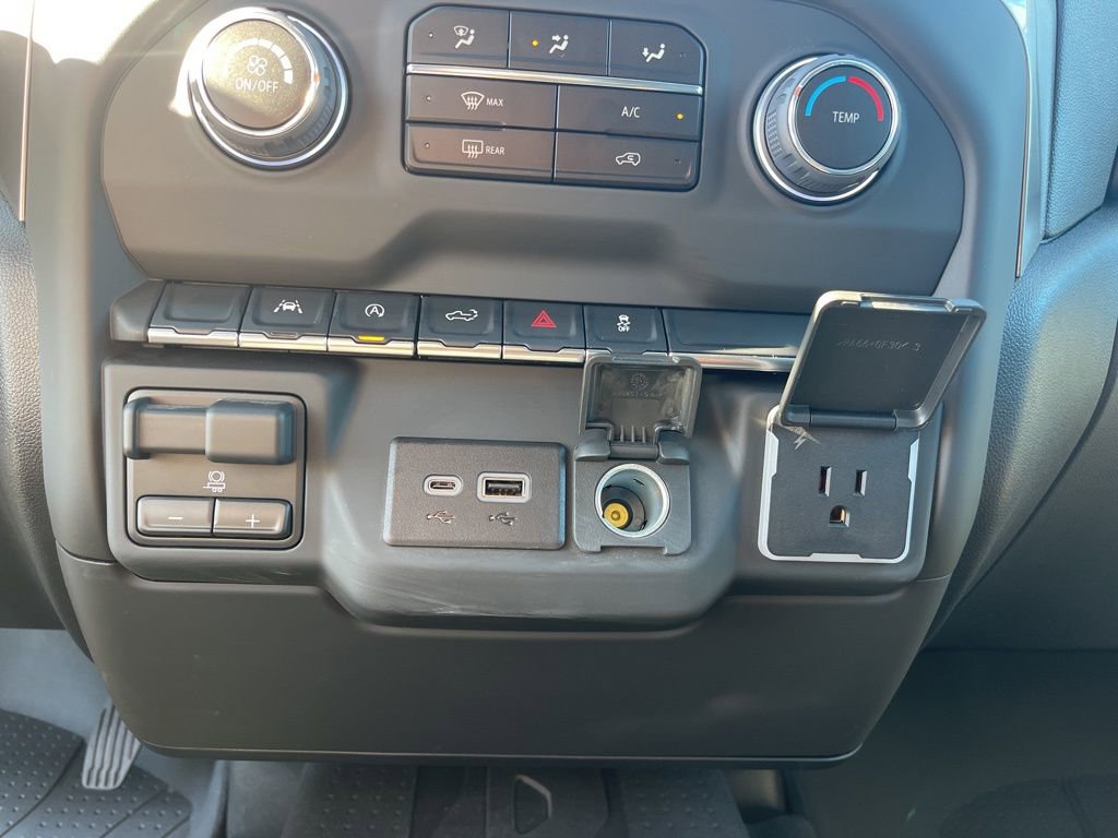 Used 2025 Chevrolet Silverado 1500 Custom w/ Turbomax Blackout Package image 24