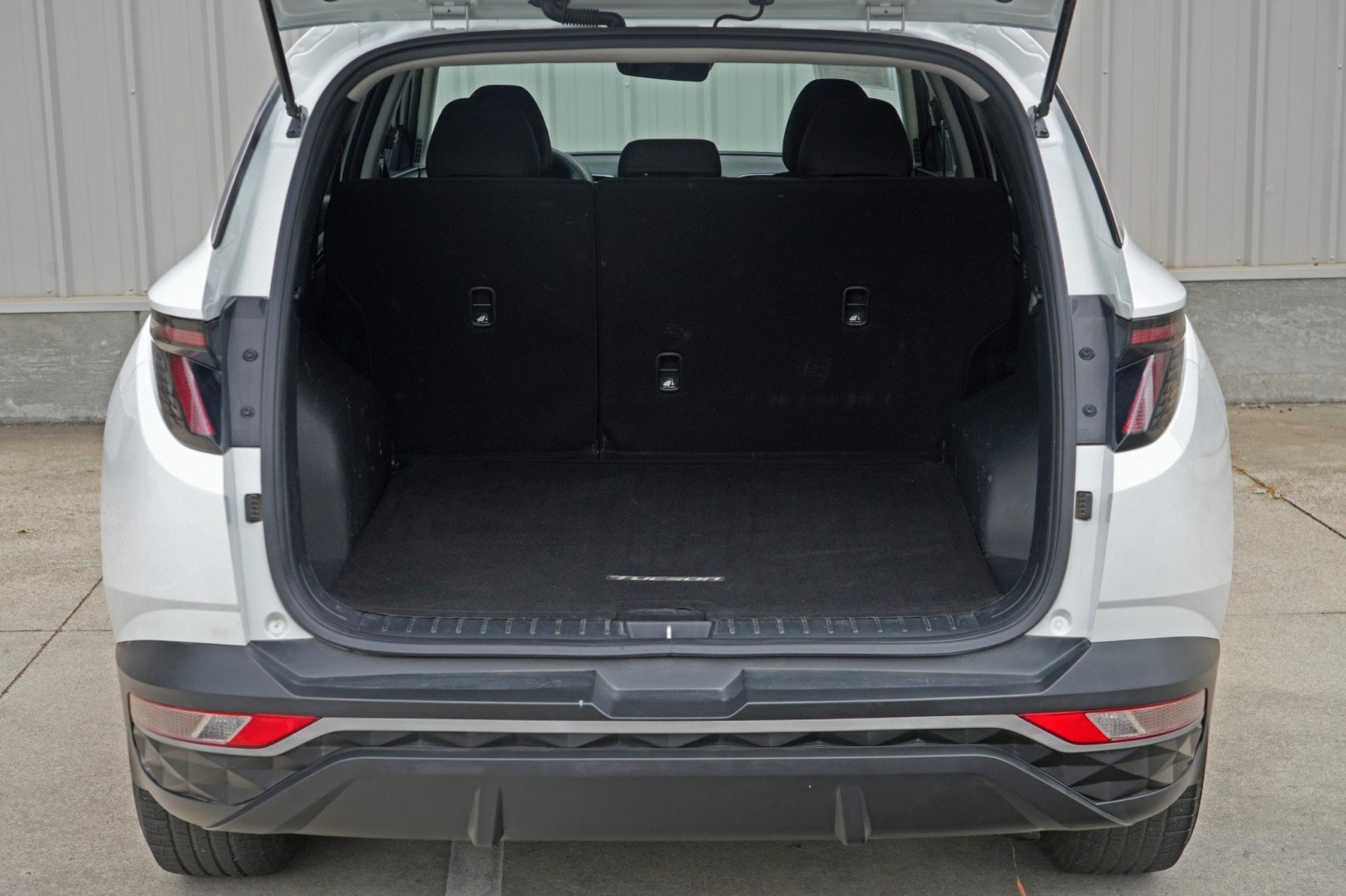 Used 2022 Hyundai Tucson SEL FWD image 9