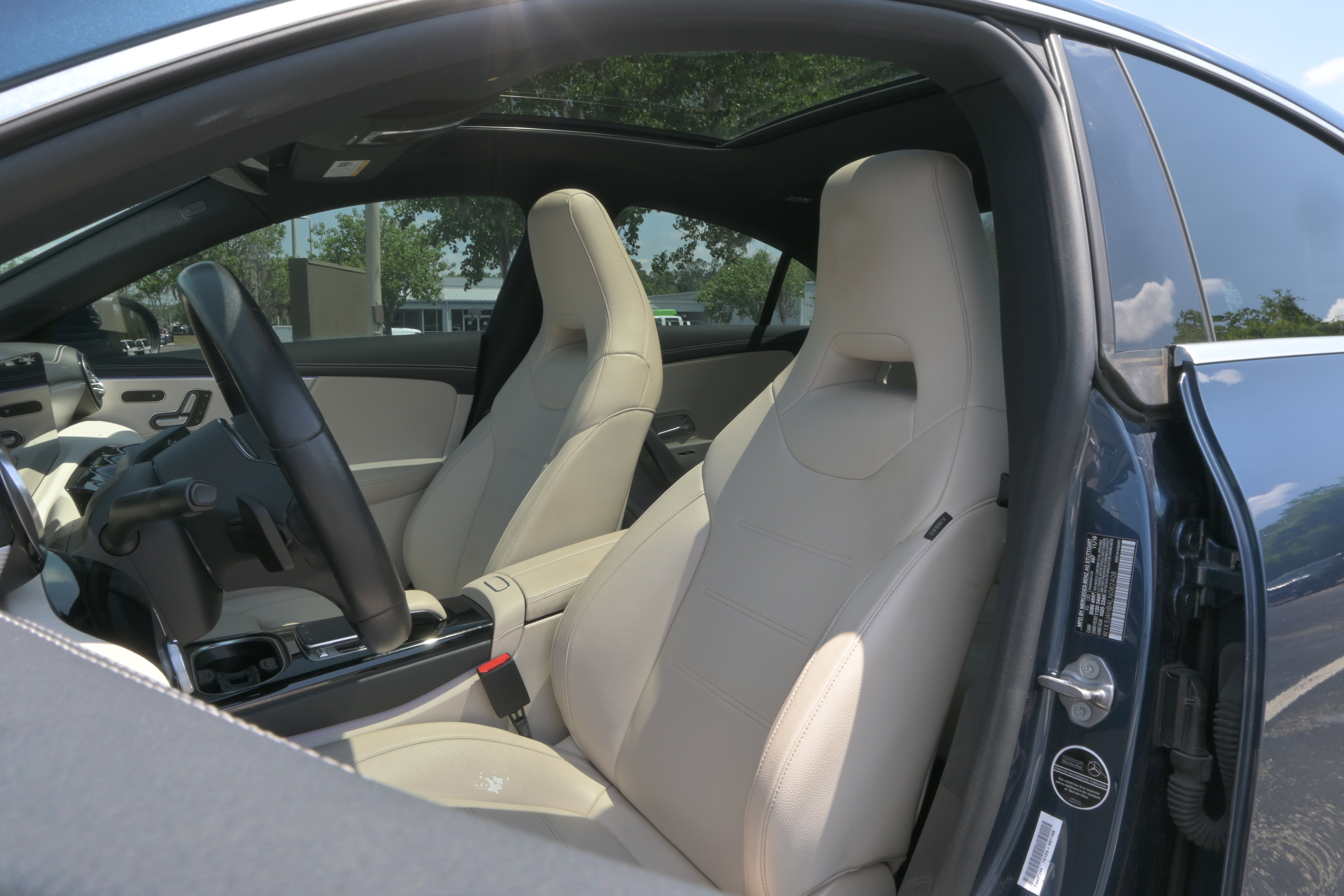 Used 2020 Mercedes-Benz CLA 250 4MATIC image 9
