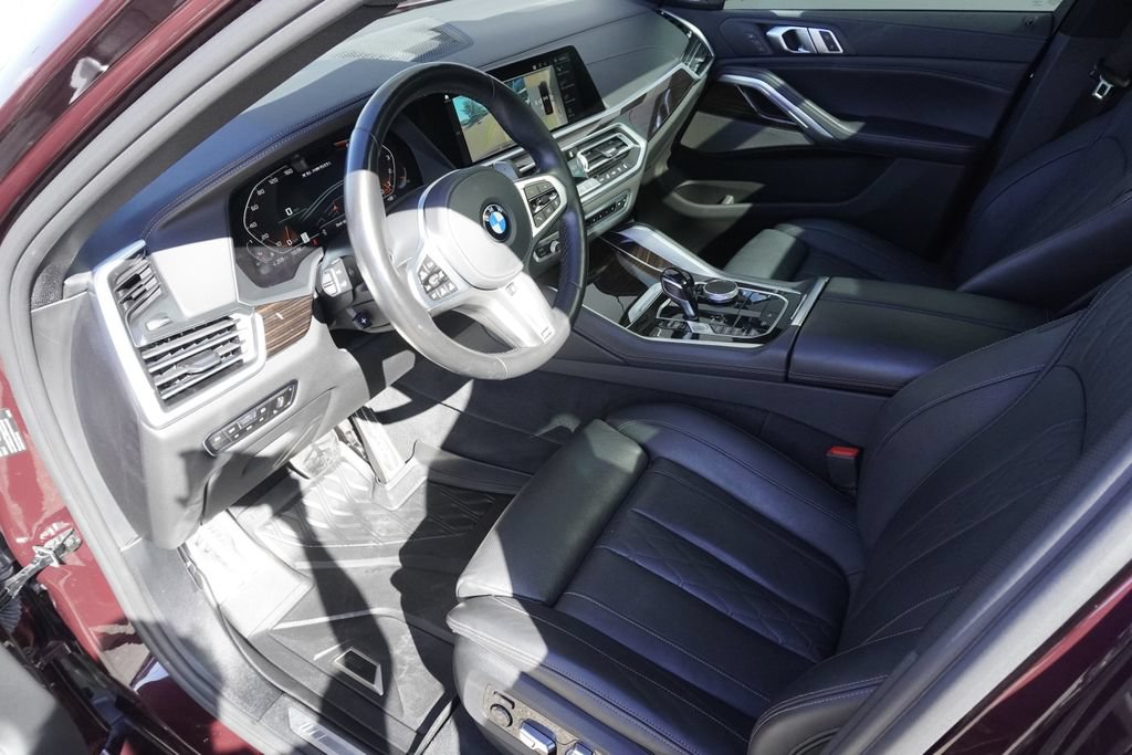 Used 2021 BMW X6 M50i AWD/4WD image 18