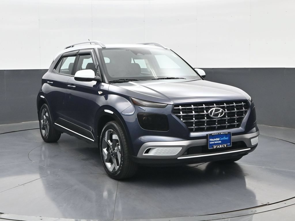 Certified 2024 Hyundai Venue Limited FWD image 3