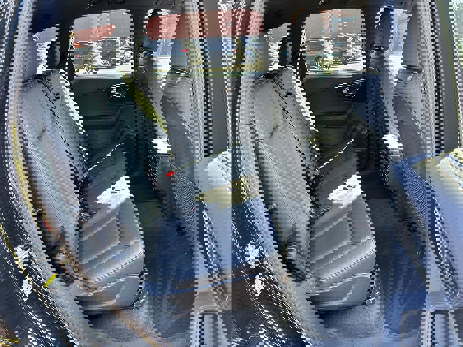 Used 2022 Audi Q7 Premium Plus image 13