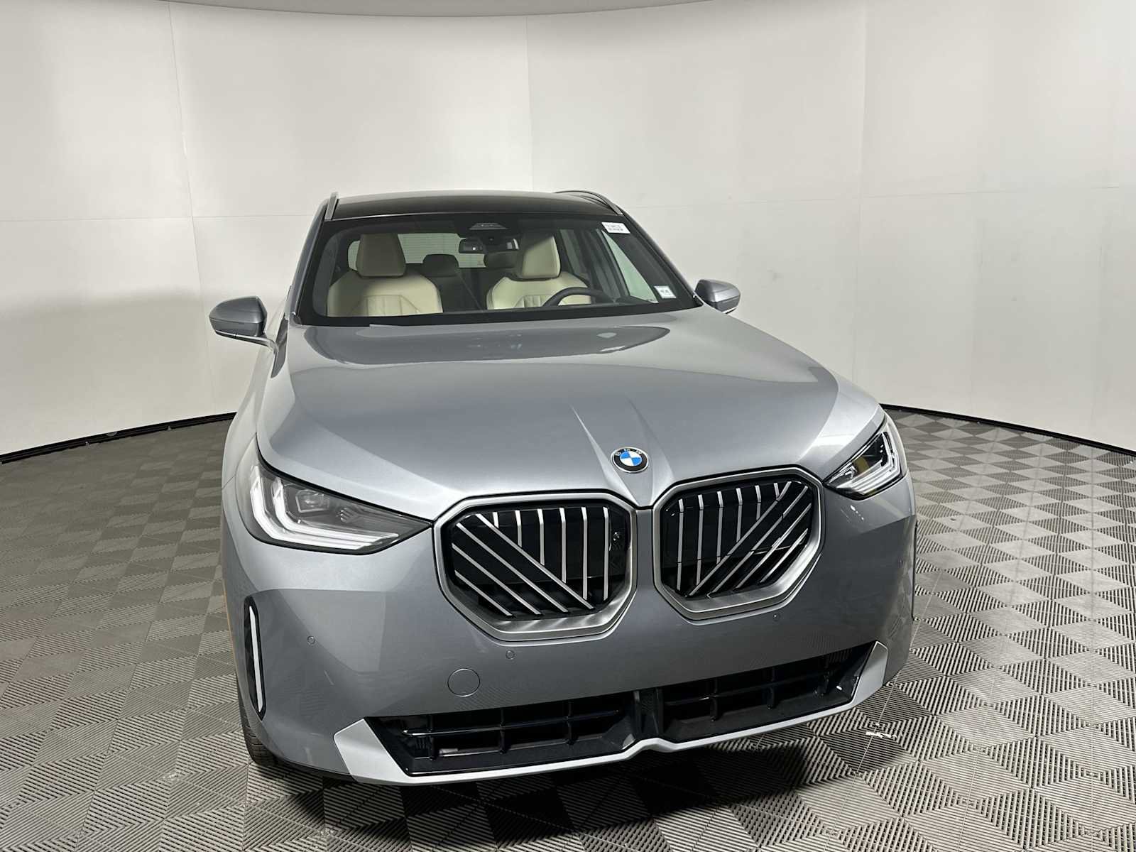 New 2026 BMW X3 xDrive30 w/ Premium Package image 6