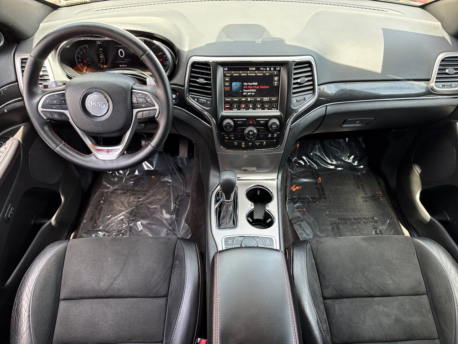Used 2018 Jeep Grand Cherokee Trailhawk AWD/4WD image 16