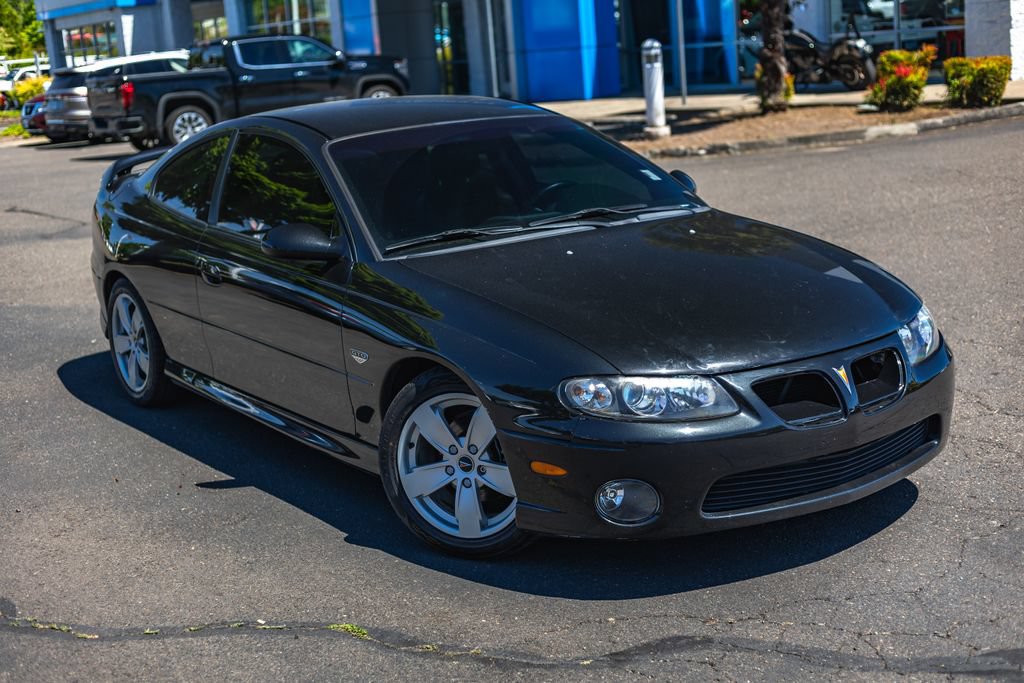 Used 2004 Pontiac GTO RWD image 2