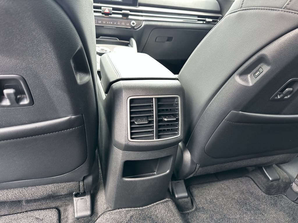 Certified 2026 Kia Sportage EX AWD/4WD image 17