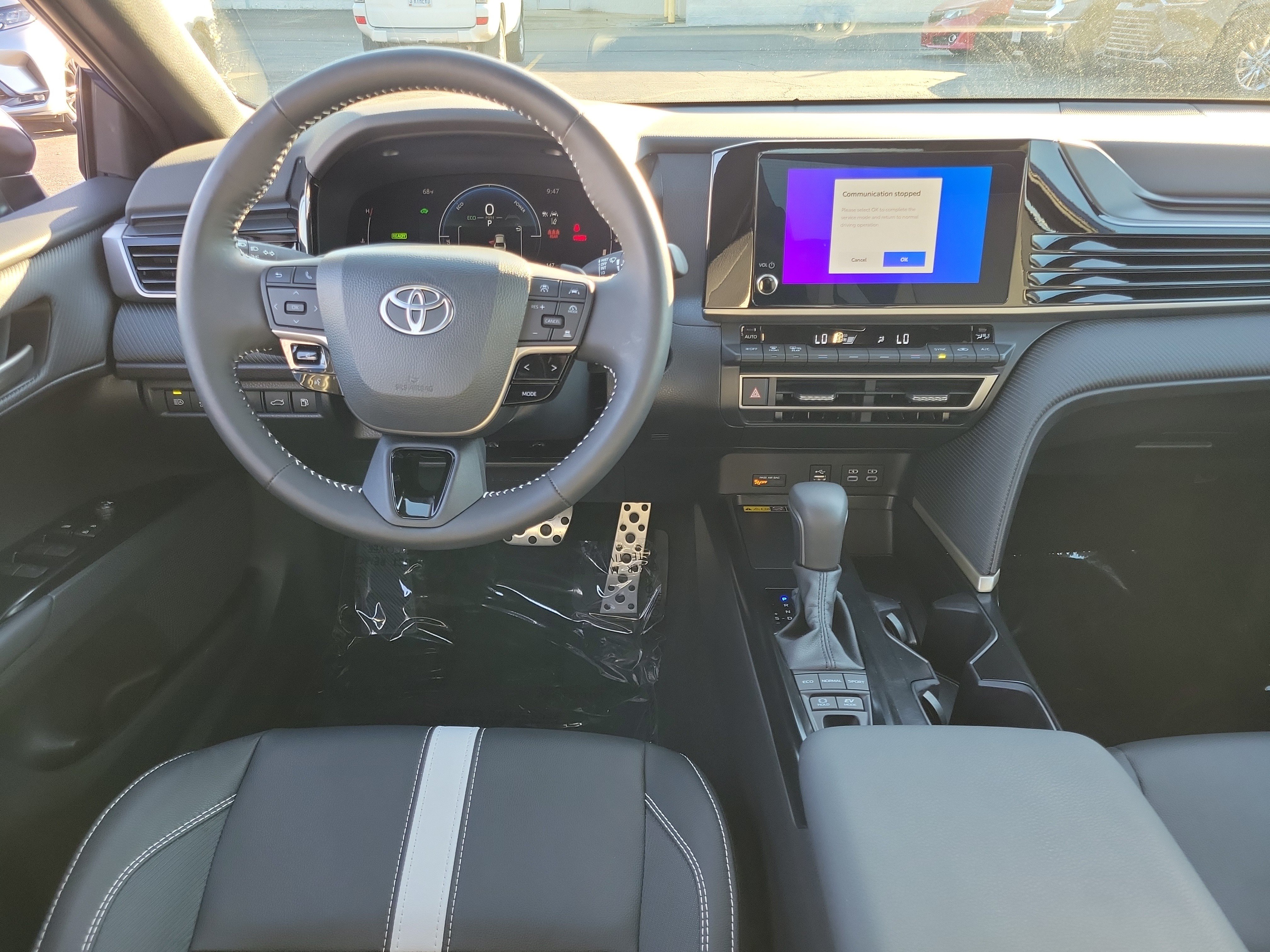 Used 2026 Toyota Camry SE FWD image 10
