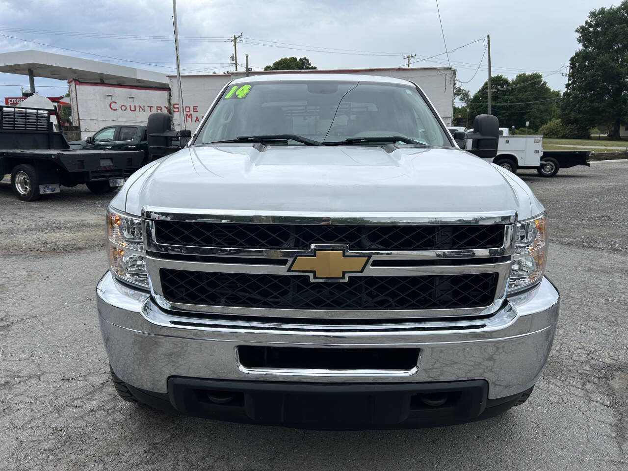 Used 2014 Chevrolet Silverado 2500 W/T w/ LPO, Protection Package AWD/4WD image 3
